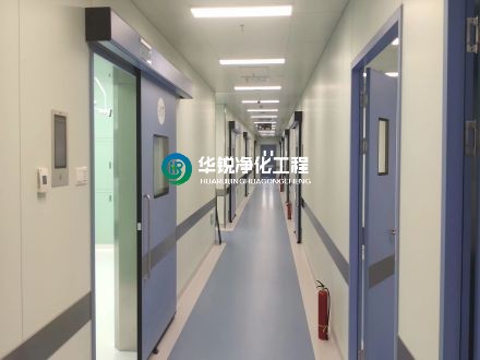 手術室保證室內濕負荷優先被新風帶走